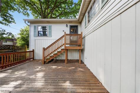 466 Colgate Avenue Elyria OH 44035