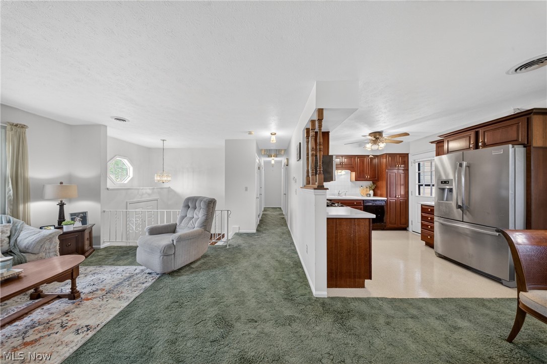 466 Colgate Avenue Elyria OH 44035