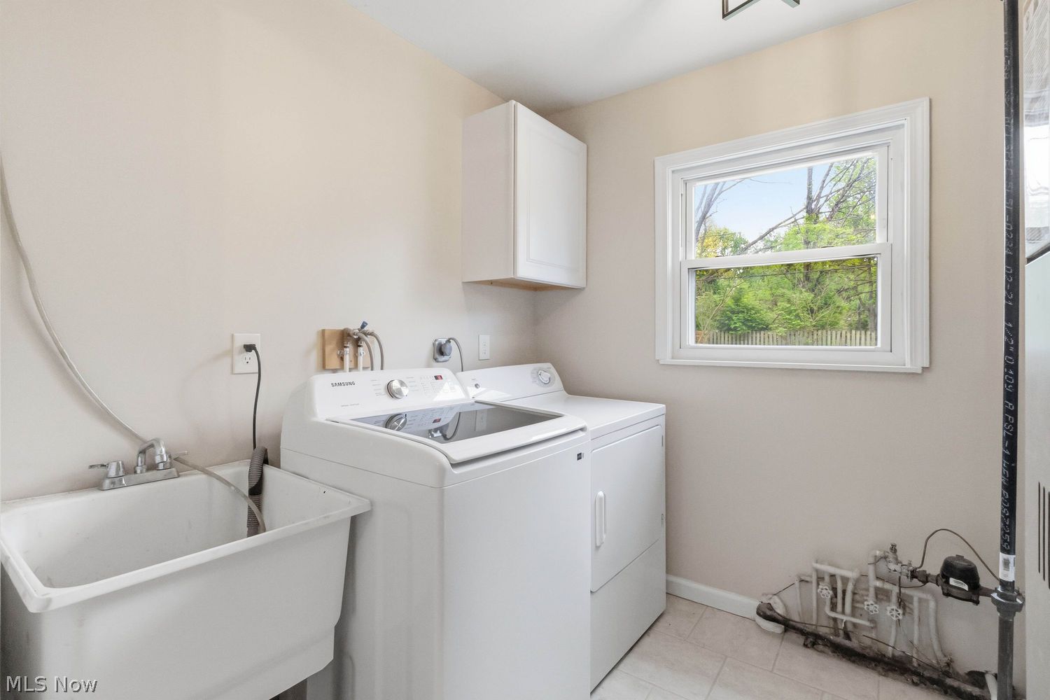 26797 Redwood Drive Olmsted Falls OH 44138