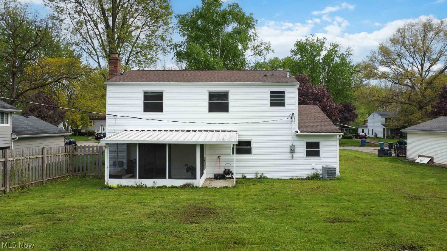 26797 Redwood Drive Olmsted Falls OH 44138