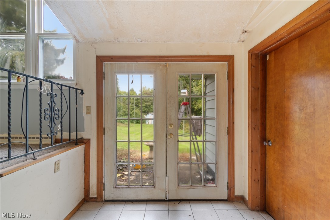 3119 Vanderhoof Road Clinton OH 44216