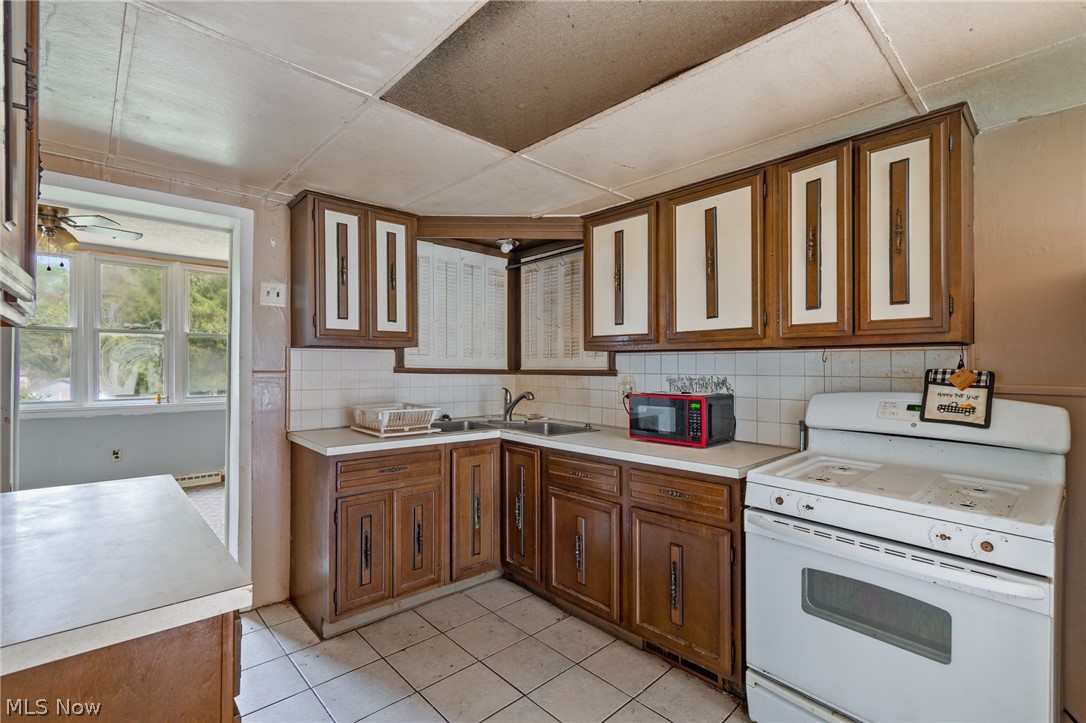 3119 Vanderhoof Road Clinton OH 44216