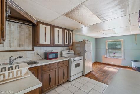 3119 Vanderhoof Road Clinton OH 44216