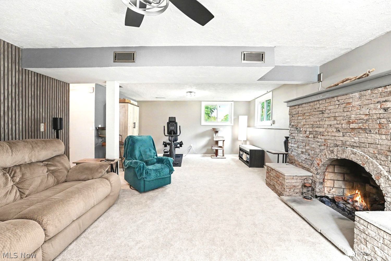 2229 Brighton Place Madison OH 44057