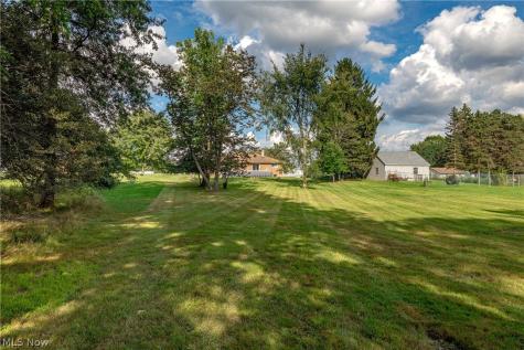 5102 W Mill Road Broadview Heights OH 44147