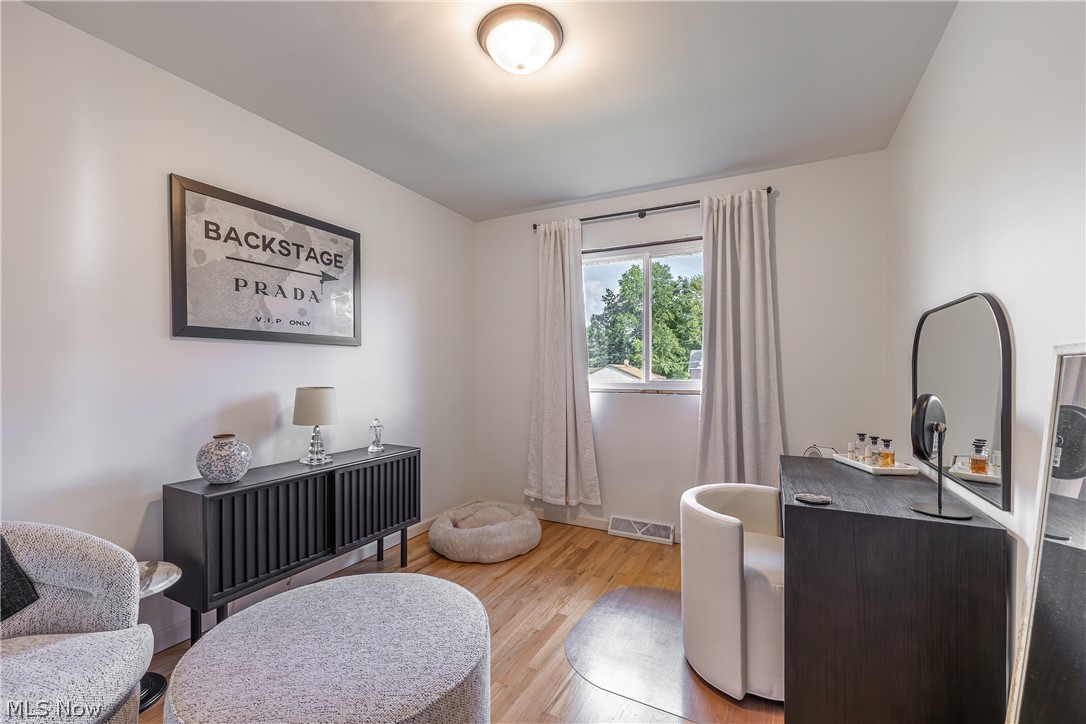 5102 W Mill Road Broadview Heights OH 44147