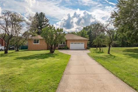 5102 W Mill Road Broadview Heights OH 44147