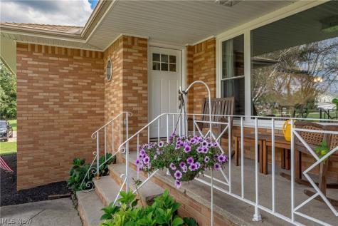 5102 W Mill Road Broadview Heights OH 44147