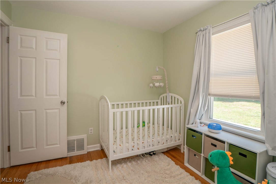1041 Orchard Avenue NE North Canton OH 44720
