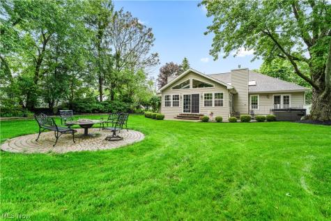 4202 Shenandoah Brunswick OH 44212