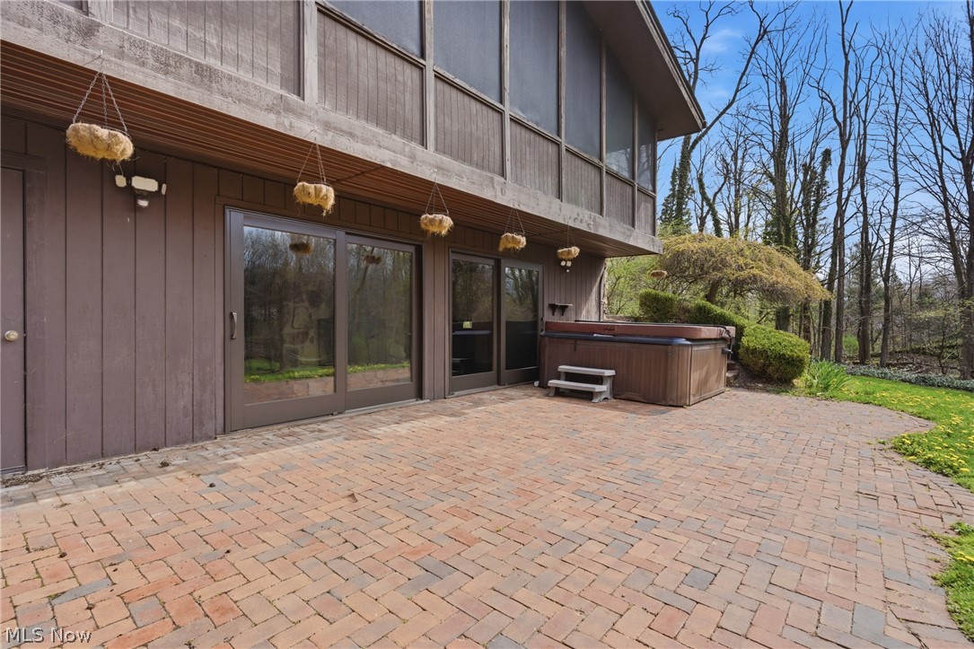 9715 Stafford Road Chagrin Falls OH 44023