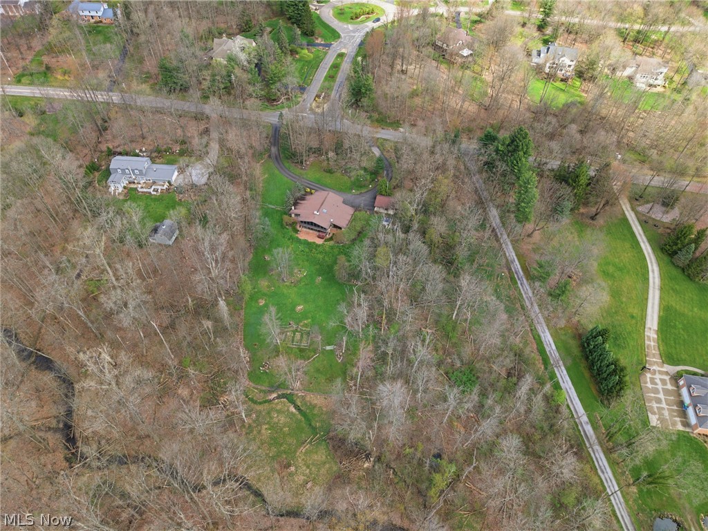 9715 Stafford Road Chagrin Falls OH 44023