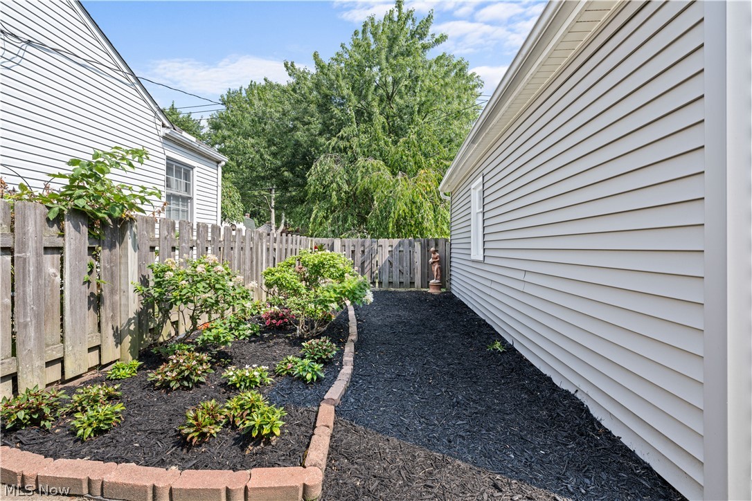 125 Jacqueline Drive Berea OH 44017