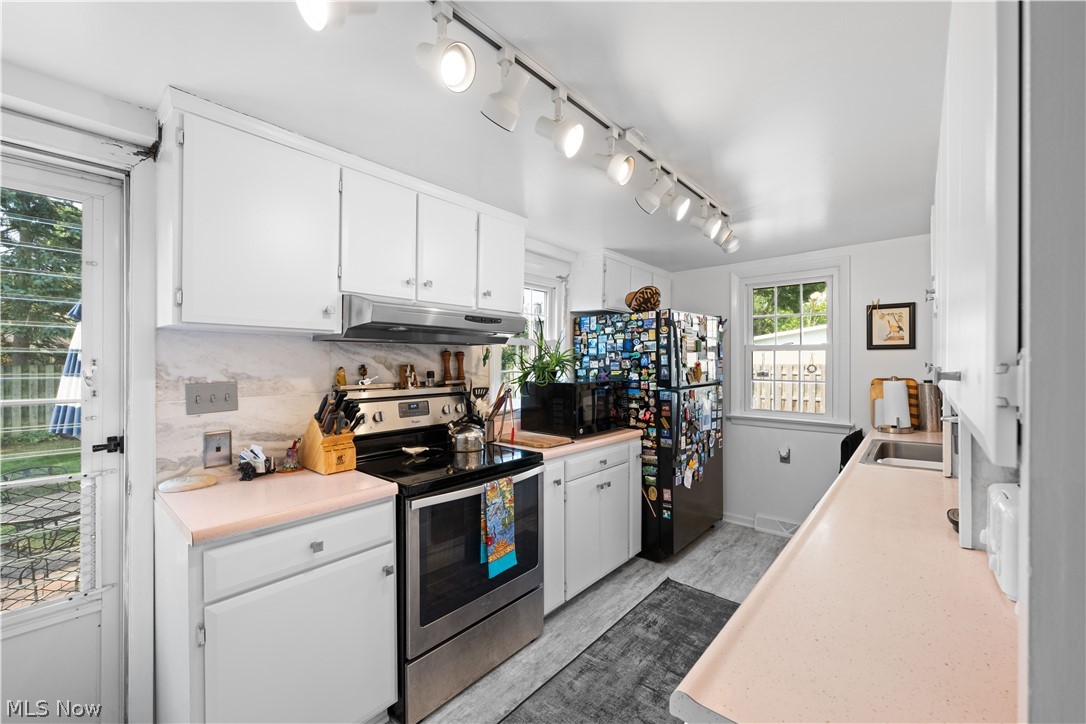 125 Jacqueline Drive Berea OH 44017