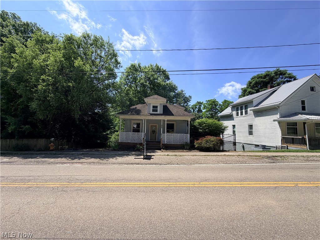 325 High Street Flushing OH 43977