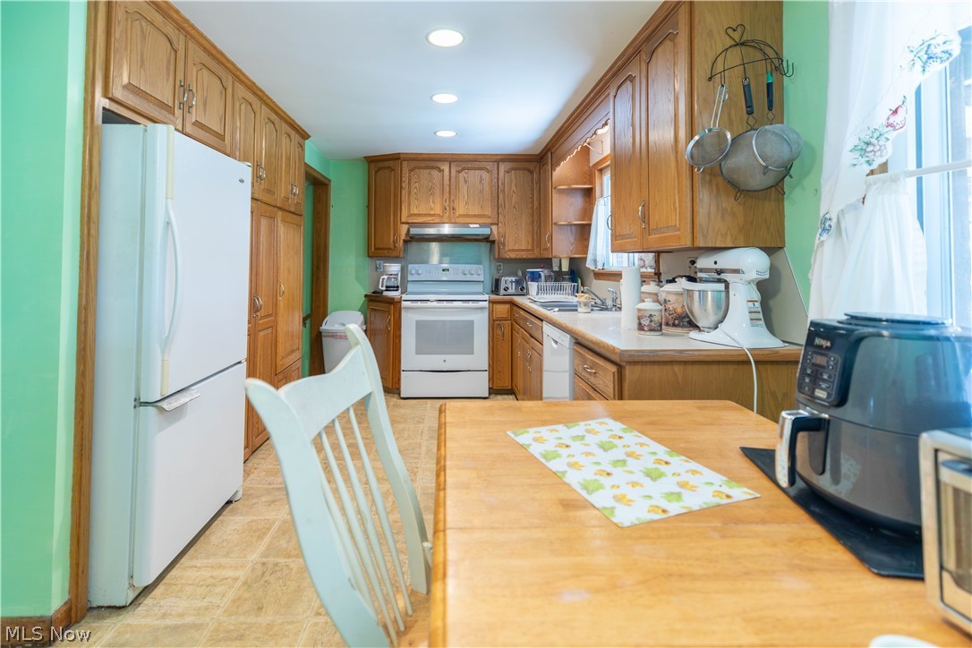 6392 15th Street NE East Canton OH 44730