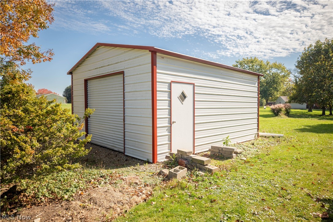 6392 15th Street NE East Canton OH 44730