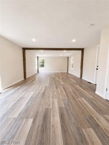 8227 Blade Road NW Malvern OH 44644