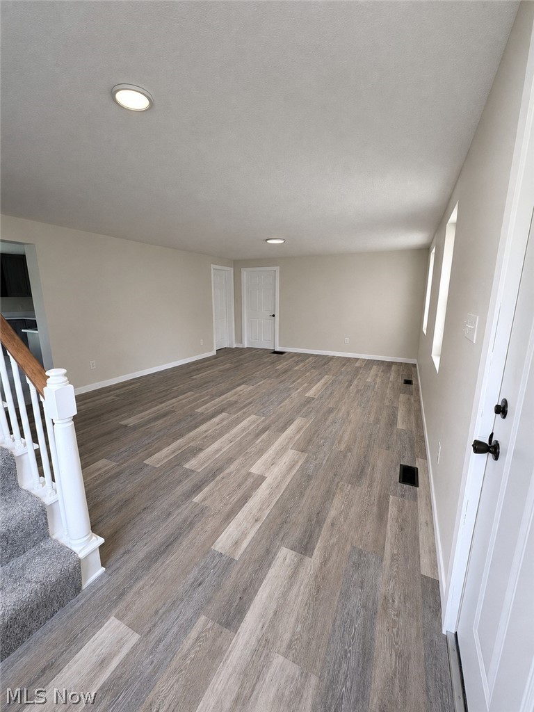 8227 Blade Road NW Malvern OH 44644