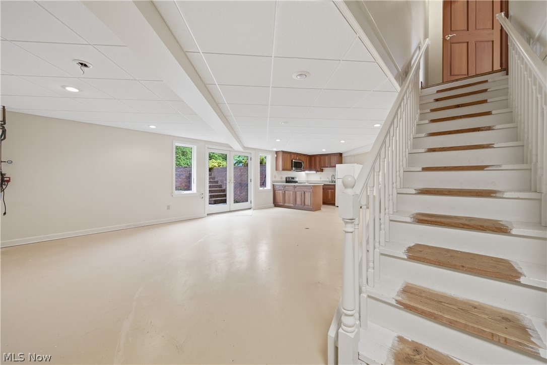 6223 Mccann Road East Rochester OH 44625