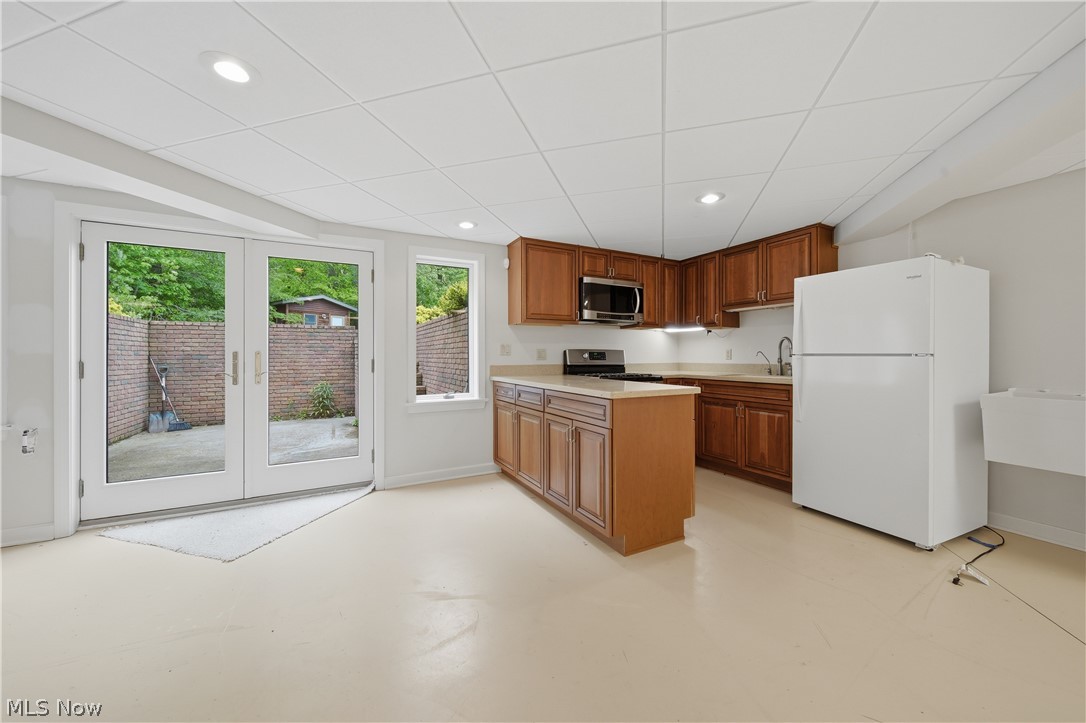 6223 Mccann Road East Rochester OH 44625