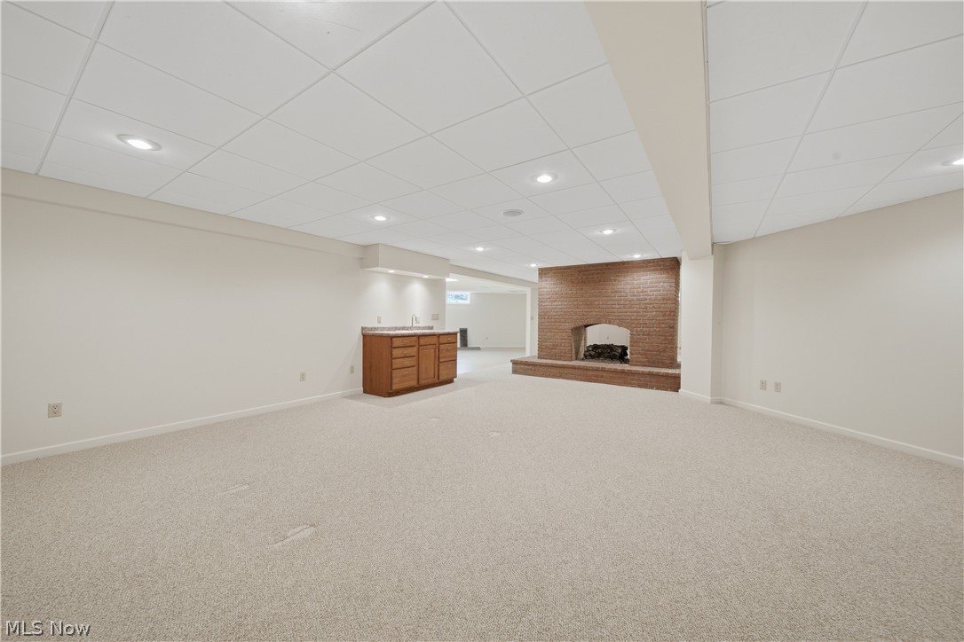 6223 Mccann Road East Rochester OH 44625