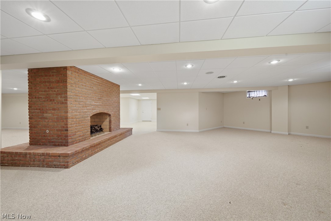6223 Mccann Road East Rochester OH 44625