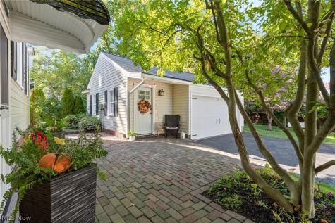 127 Bonnett Street SW North Canton OH 44720