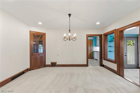 127 Bonnett Street SW North Canton OH 44720