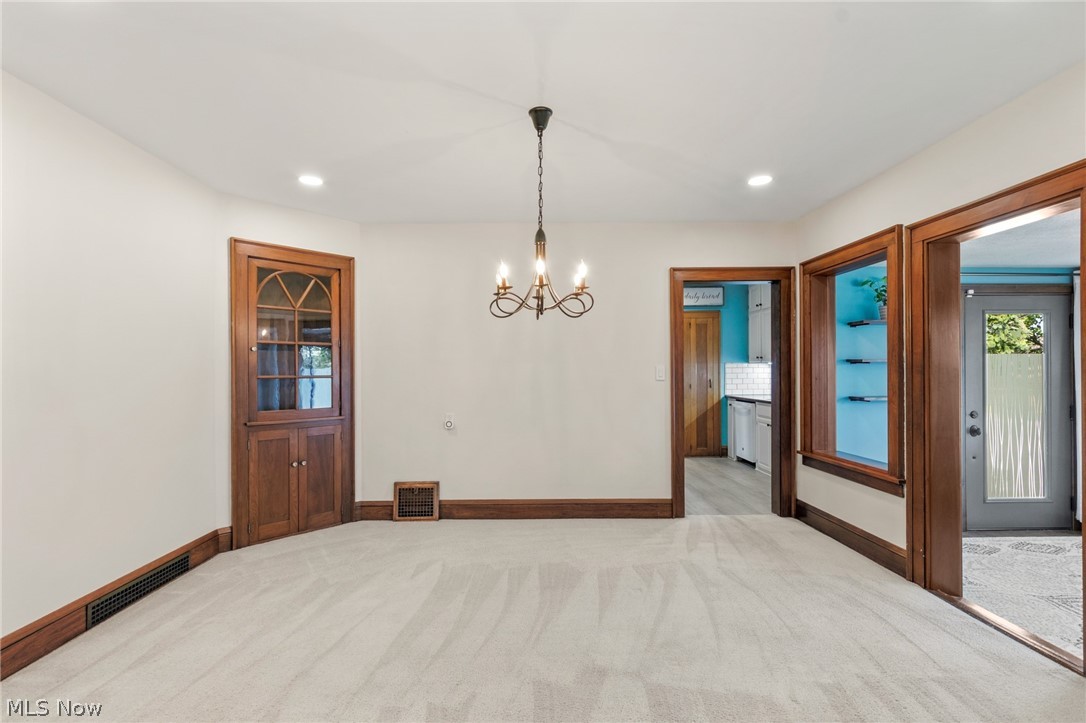 127 Bonnett Street SW North Canton OH 44720