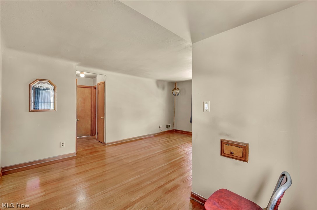 2911 North Avenue Parma OH 44134