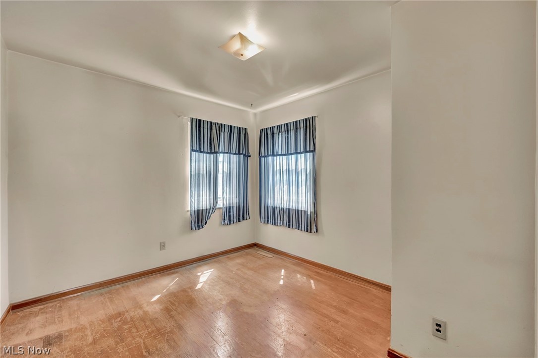 2911 North Avenue Parma OH 44134
