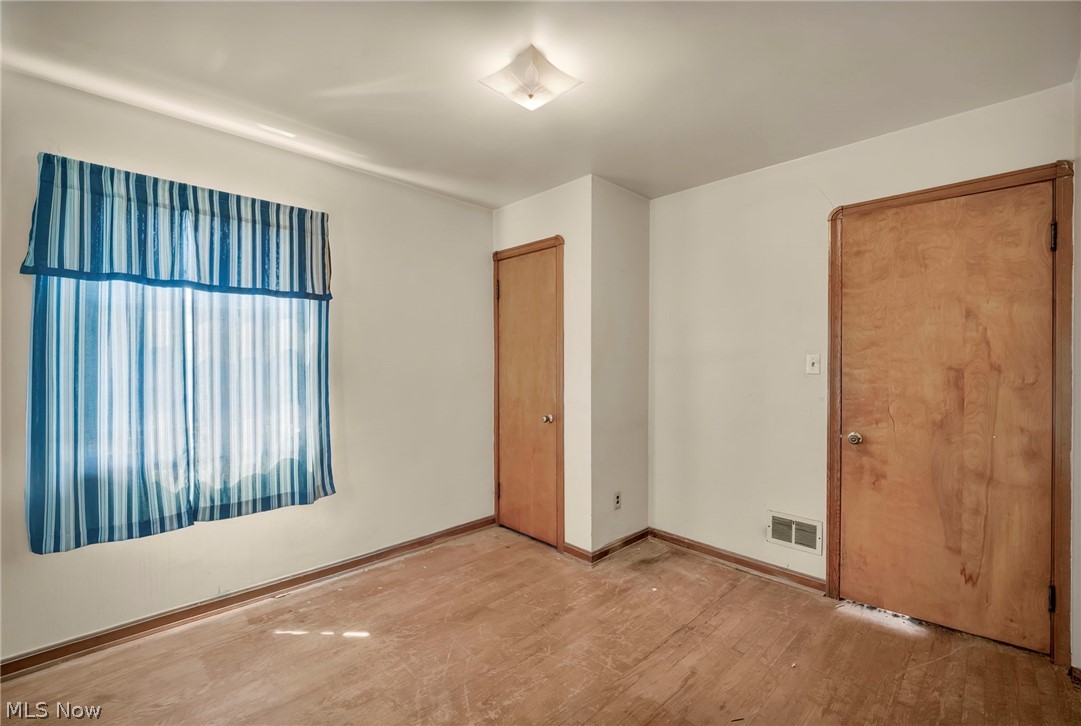 2911 North Avenue Parma OH 44134