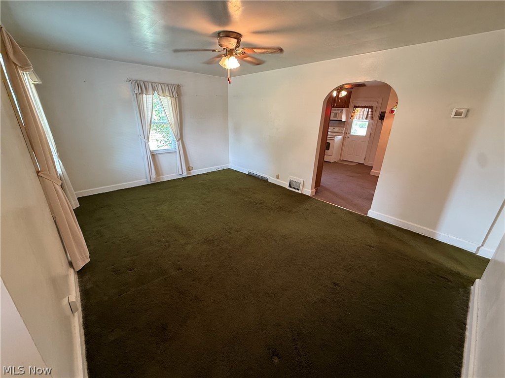 9308 Maple Avenue SE East Sparta OH 44626