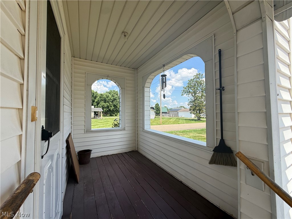 9308 Maple Avenue SE East Sparta OH 44626