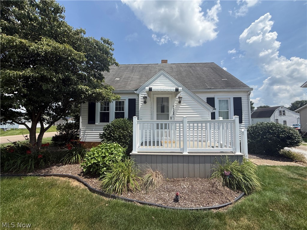 9308 Maple Avenue SE East Sparta OH 44626