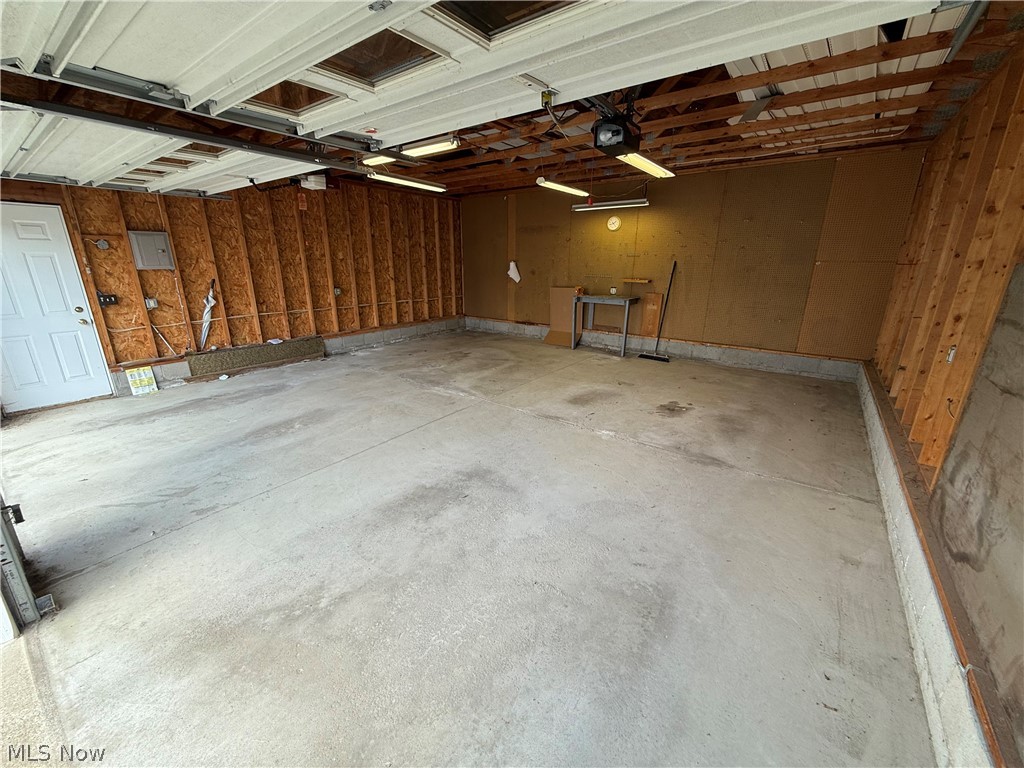 9308 Maple Avenue SE East Sparta OH 44626
