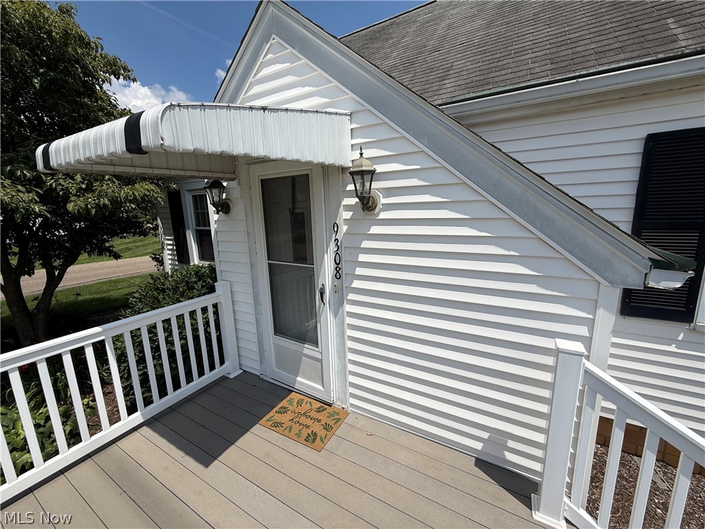 9308 Maple Avenue SE East Sparta OH 44626