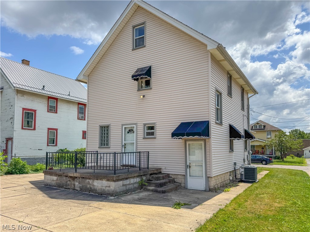 70 Morris Avenue Girard OH 44420