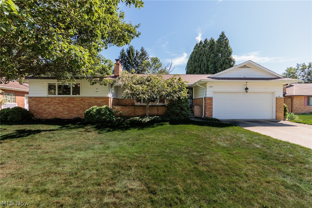 22015 Cottonwood Drive Rocky River OH 44116