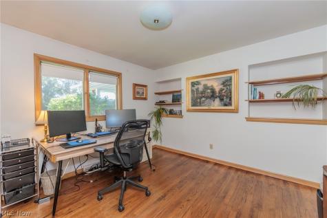 22015 Cottonwood Drive Rocky River OH 44116