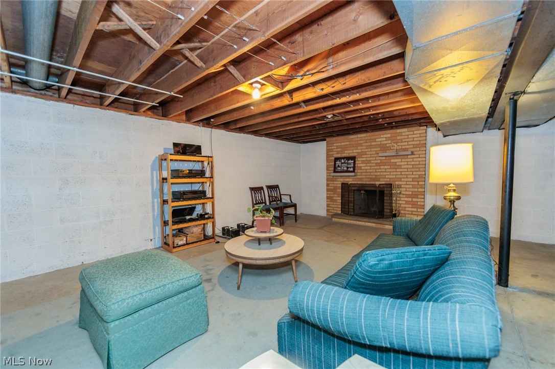 22015 Cottonwood Drive Rocky River OH 44116