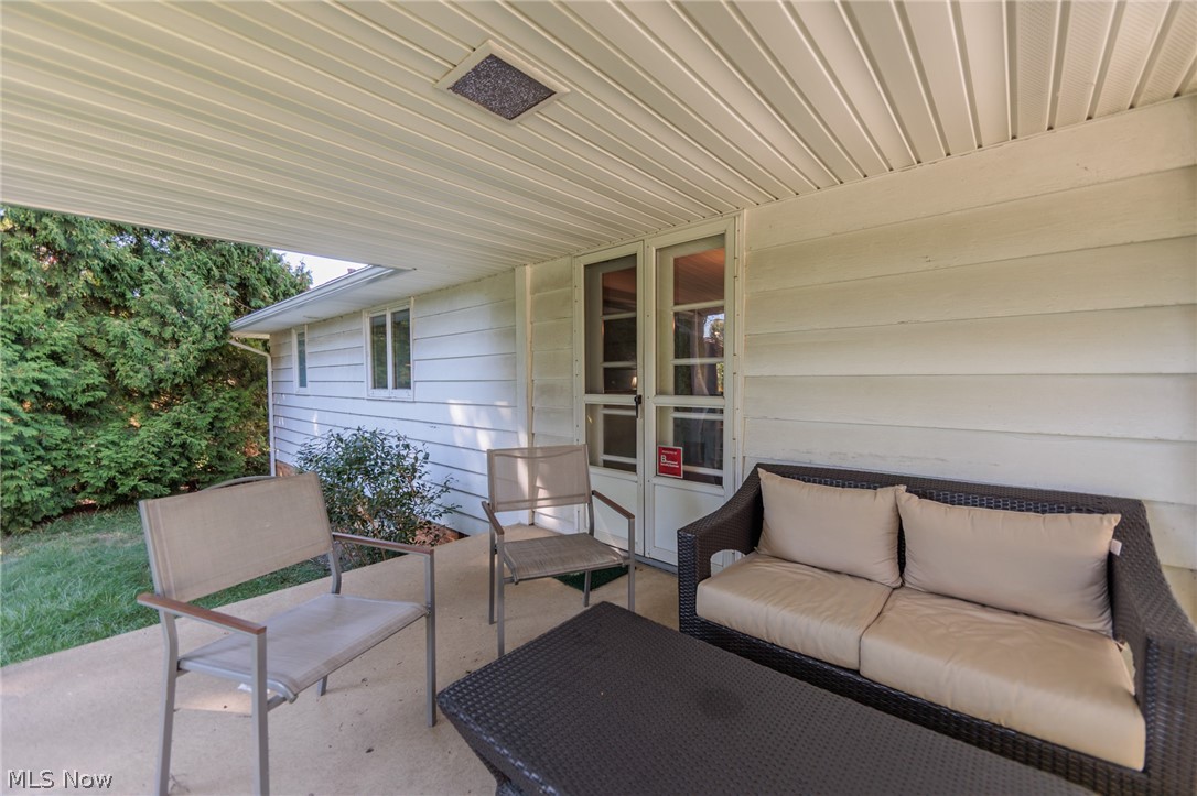 22015 Cottonwood Drive Rocky River OH 44116