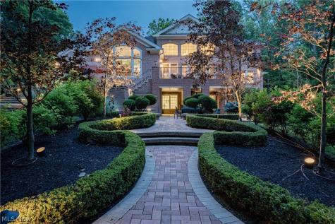 2140 County Line Road Gates Mills OH 44040