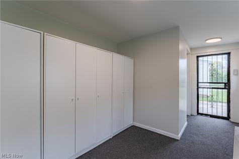 16724 Scottsdale Boulevard Shaker Heights OH 44120