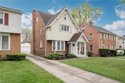 16724 Scottsdale Boulevard Shaker Heights OH 44120