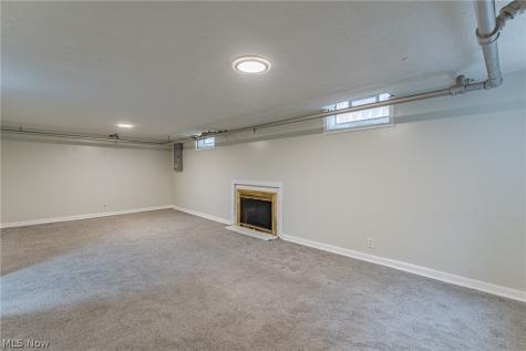 16724 Scottsdale Boulevard Shaker Heights OH 44120