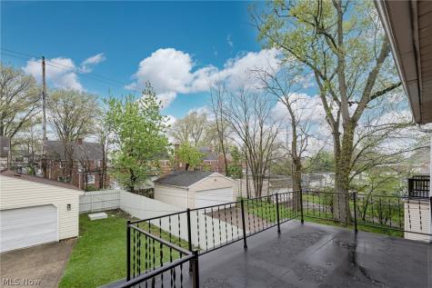 16724 Scottsdale Boulevard Shaker Heights OH 44120