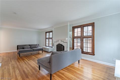 16724 Scottsdale Boulevard Shaker Heights OH 44120
