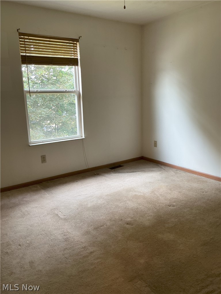 523 Broadway Avenue Youngstown OH 44510